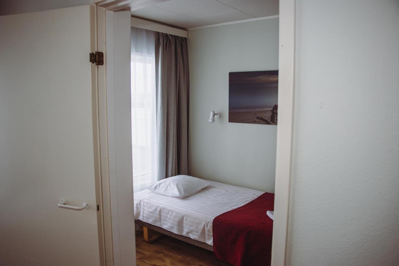 Hotel Promenaadi Hapsal Exteriör bild